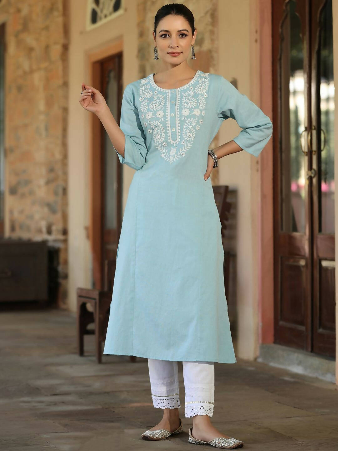 Juniper Women's Blue Cotton Flex Embroidered Straight Kurta - Distacart
