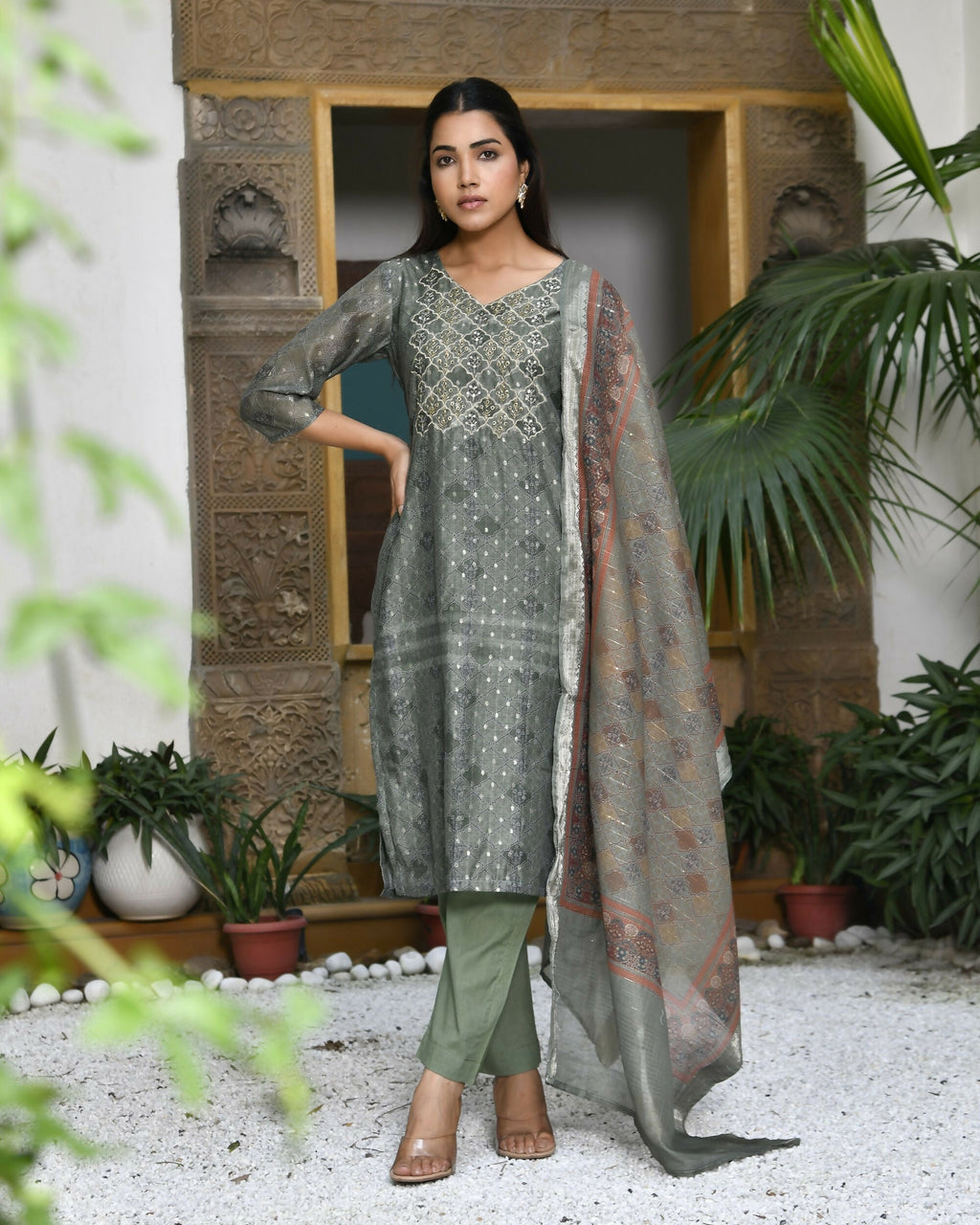 Vaasva Women's Chanderi Printed Suit Set With Pant And Printed Dupatta