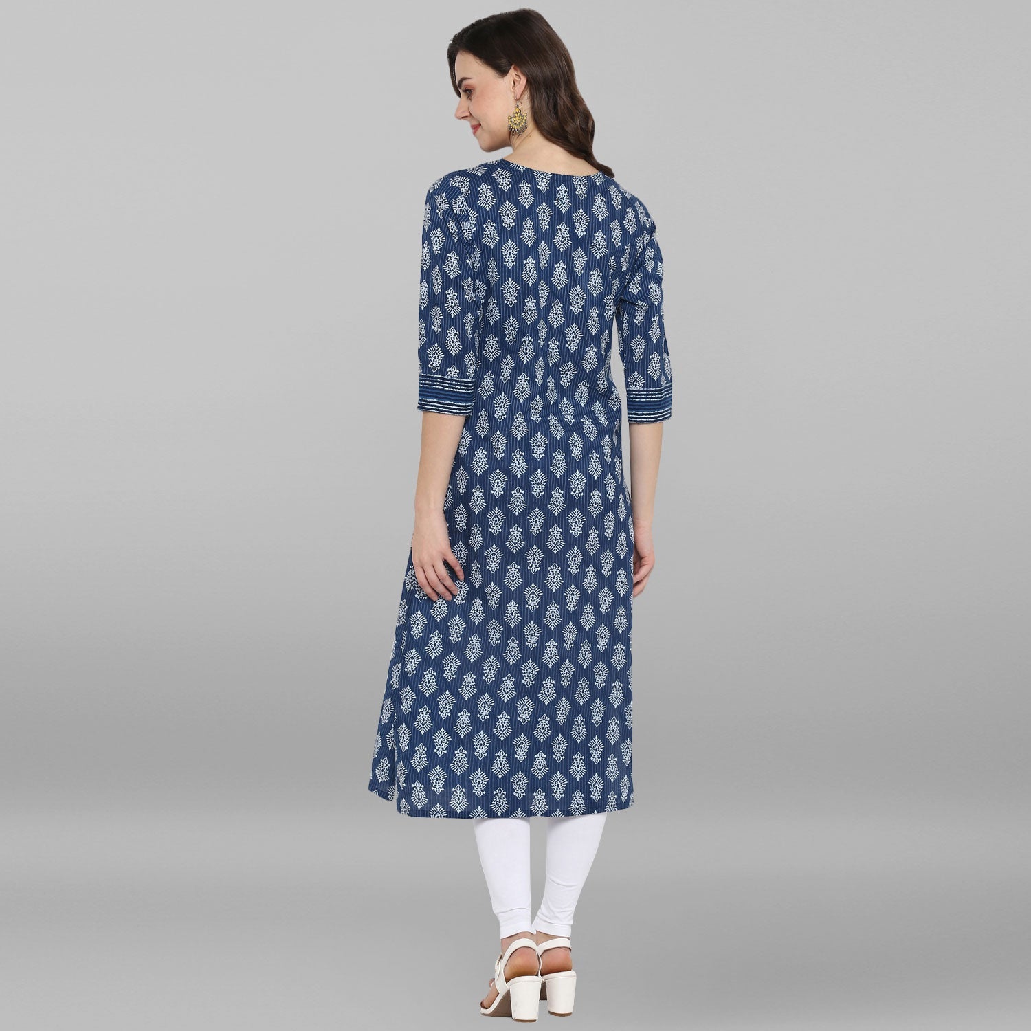 Janasya Blue Cotton Block Print Straight kurta