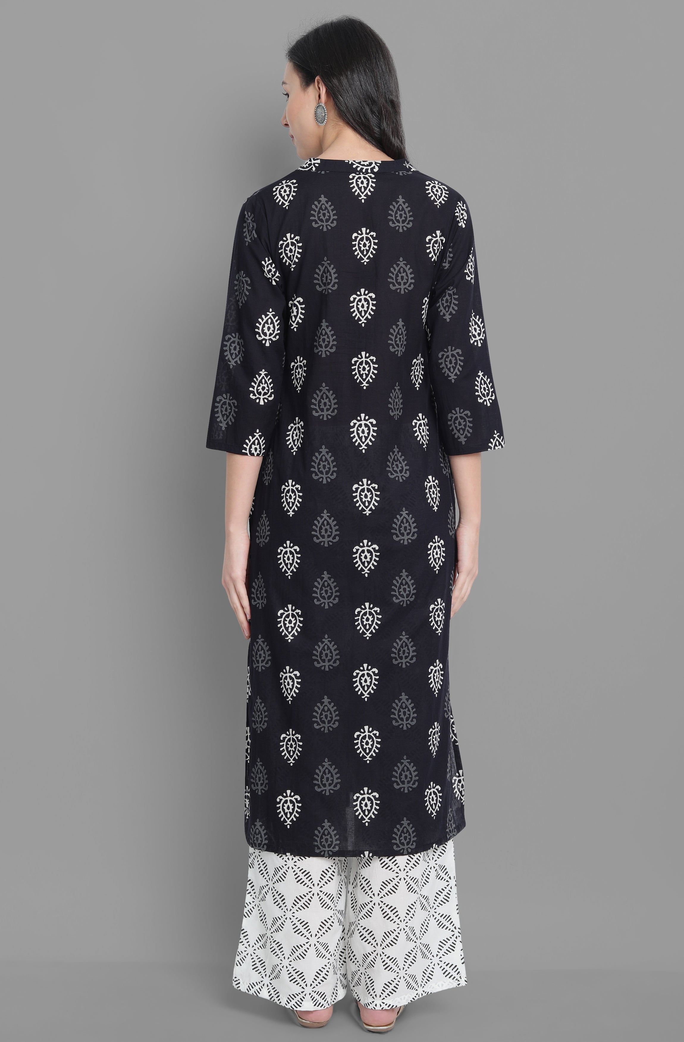 Janasya Women's Black Cotton Block Print Kurta With Palazzo And Dupatta - Distacart