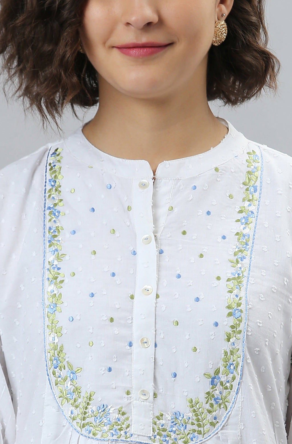 Janasya Women's White Cotton Embroidered Flared Kurta - Distacart