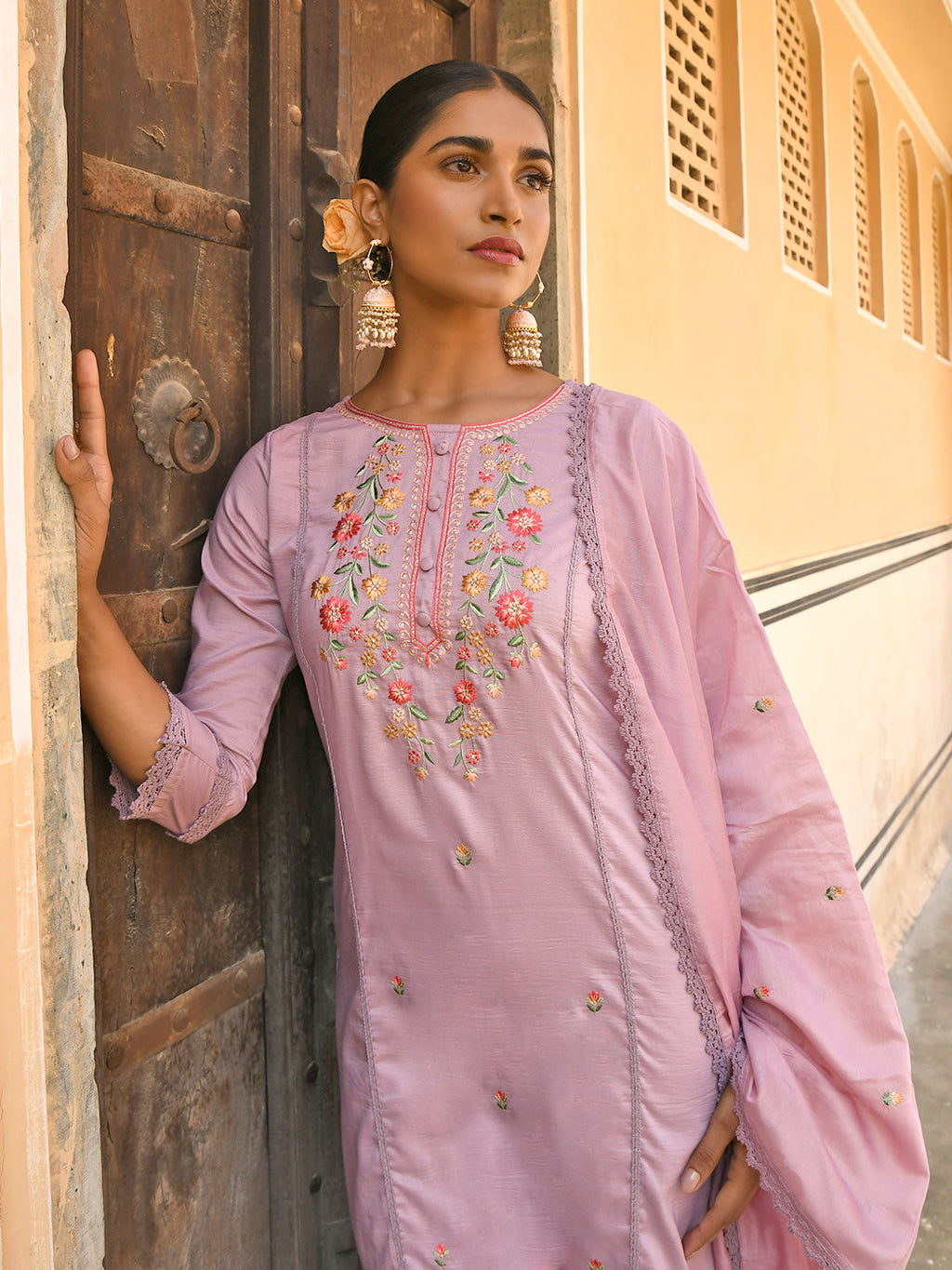 Janasya Women's Mauve Poly Silk Floral Embroidery Kurta With Pant And Dupatta - Distacart