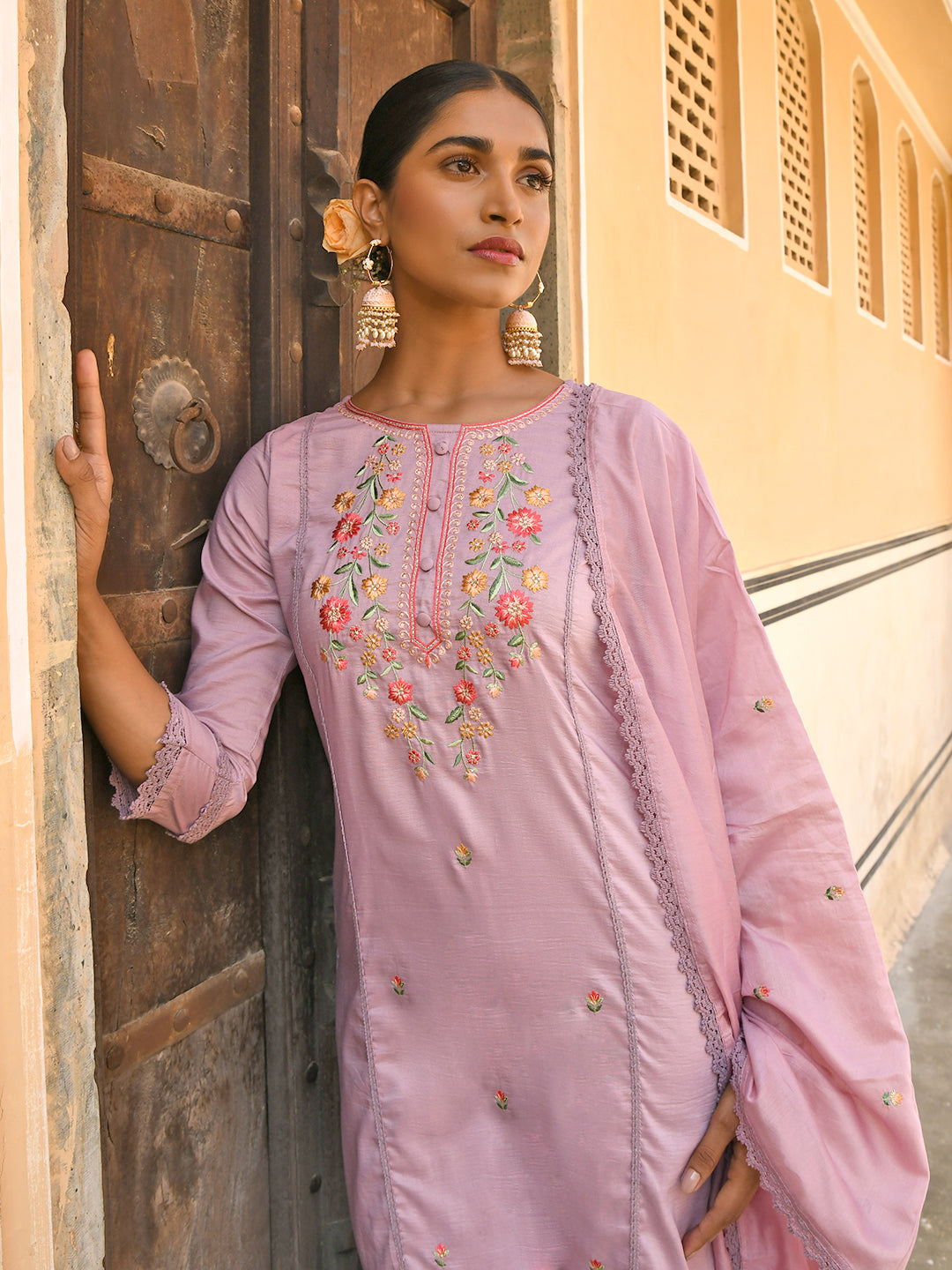 Janasya Women's Mauve Poly Silk Floral Embroidery Kurta With Pant And Dupatta - Distacart