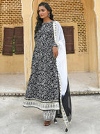 Janasya Women's Black Cotton Floral Print Kurta With Palazzo And Dupatta - Distacart