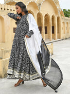 Janasya Women's Black Cotton Floral Print Kurta With Palazzo And Dupatta - Distacart