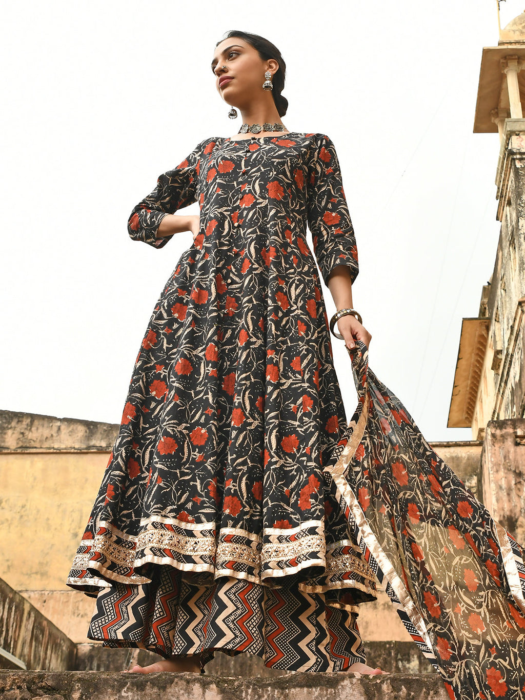 Janasya Women's Black Cotton Floral Block Print Kurta With Flared Palazzo And Dupatta - Distacart