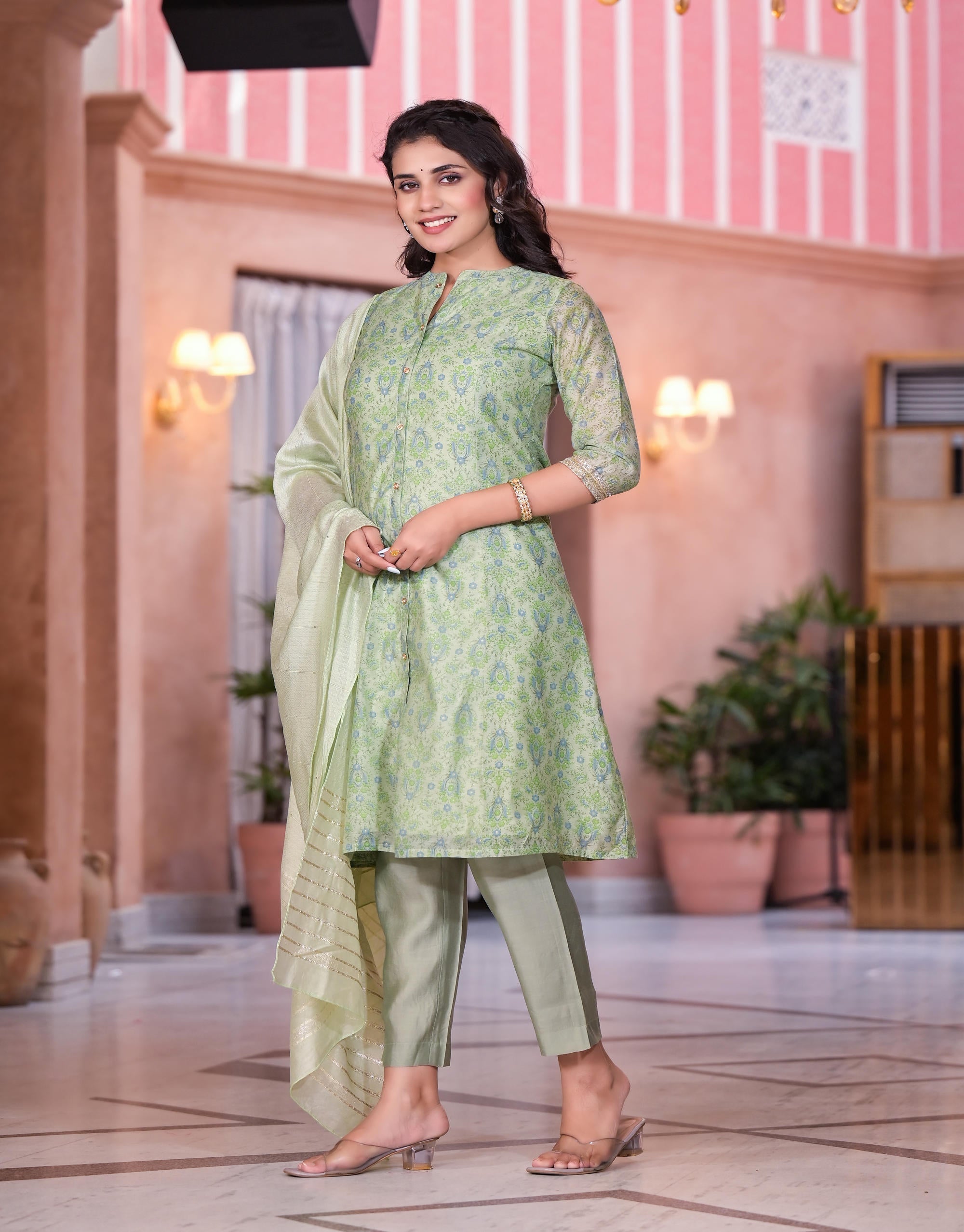 Juniper Women's Green Floral Printed Chanderi Kurta Set With Buttons & Sequins
