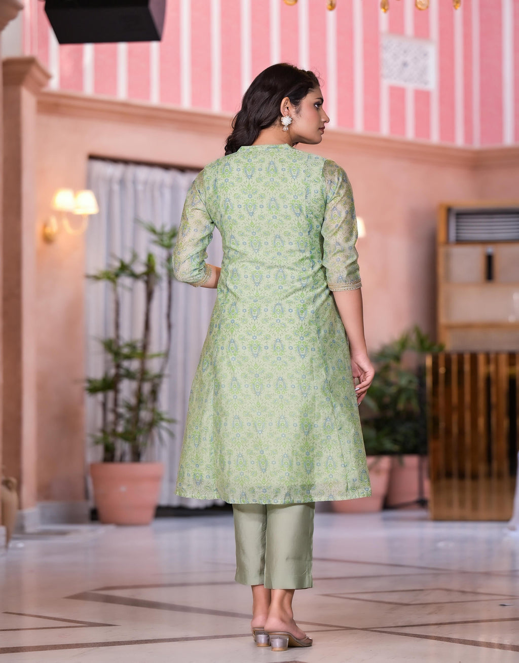 Juniper Women's Green Floral Printed Chanderi Kurta Set With Buttons & Sequins