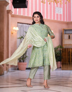 Juniper Women's Green Floral Printed Chanderi Kurta Set With Buttons & Sequins