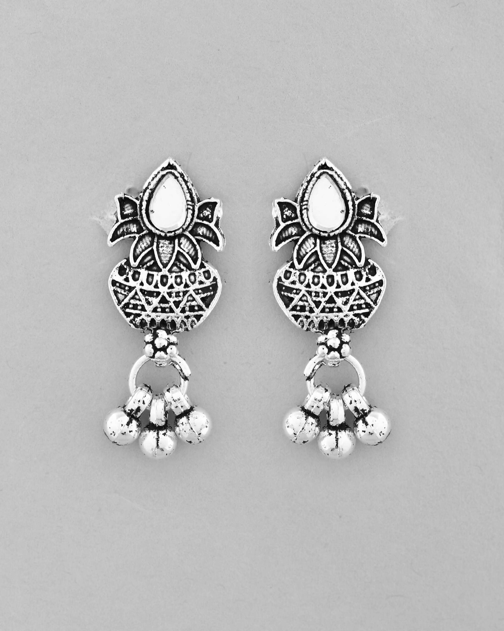 VOJ Silver Plated Oxidized Kalash Shaped Choker with Earring Set