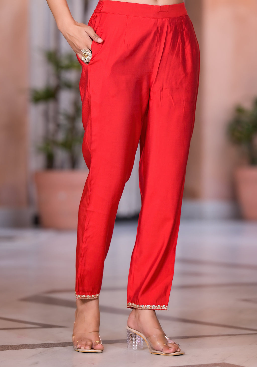 Juniper Women's Red Zari Embroidered Viscose Kurta Set With Mirror Work