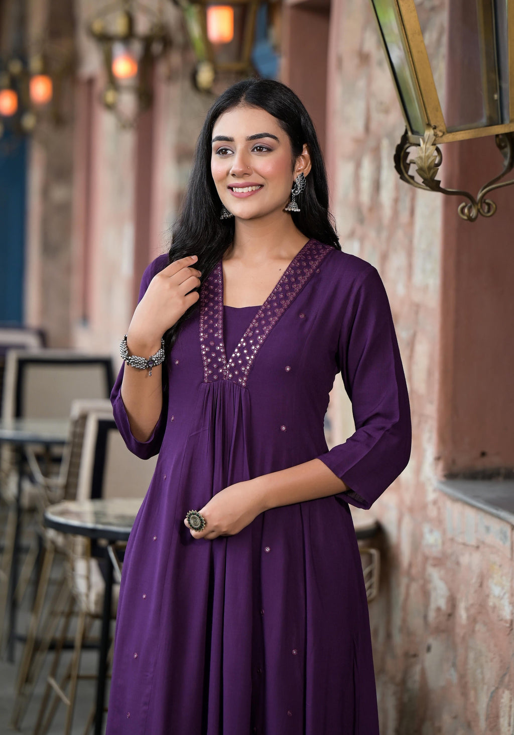 Juniper Plum Solid Liva Rayon Kurta With Mirror Work - Distacart
