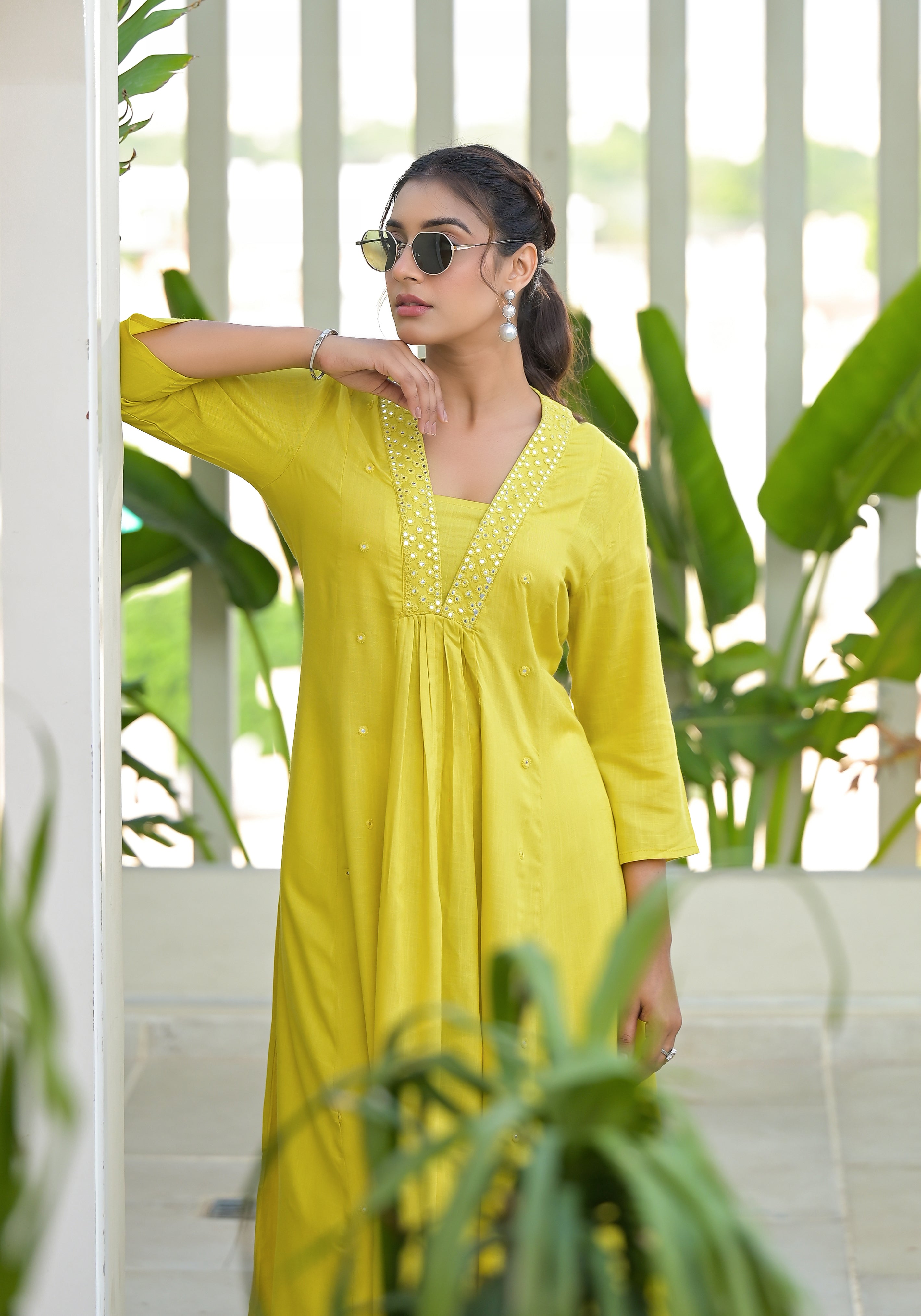 Juniper Yellow Solid Liva Rayon Kurta With Mirror Work - Distacart