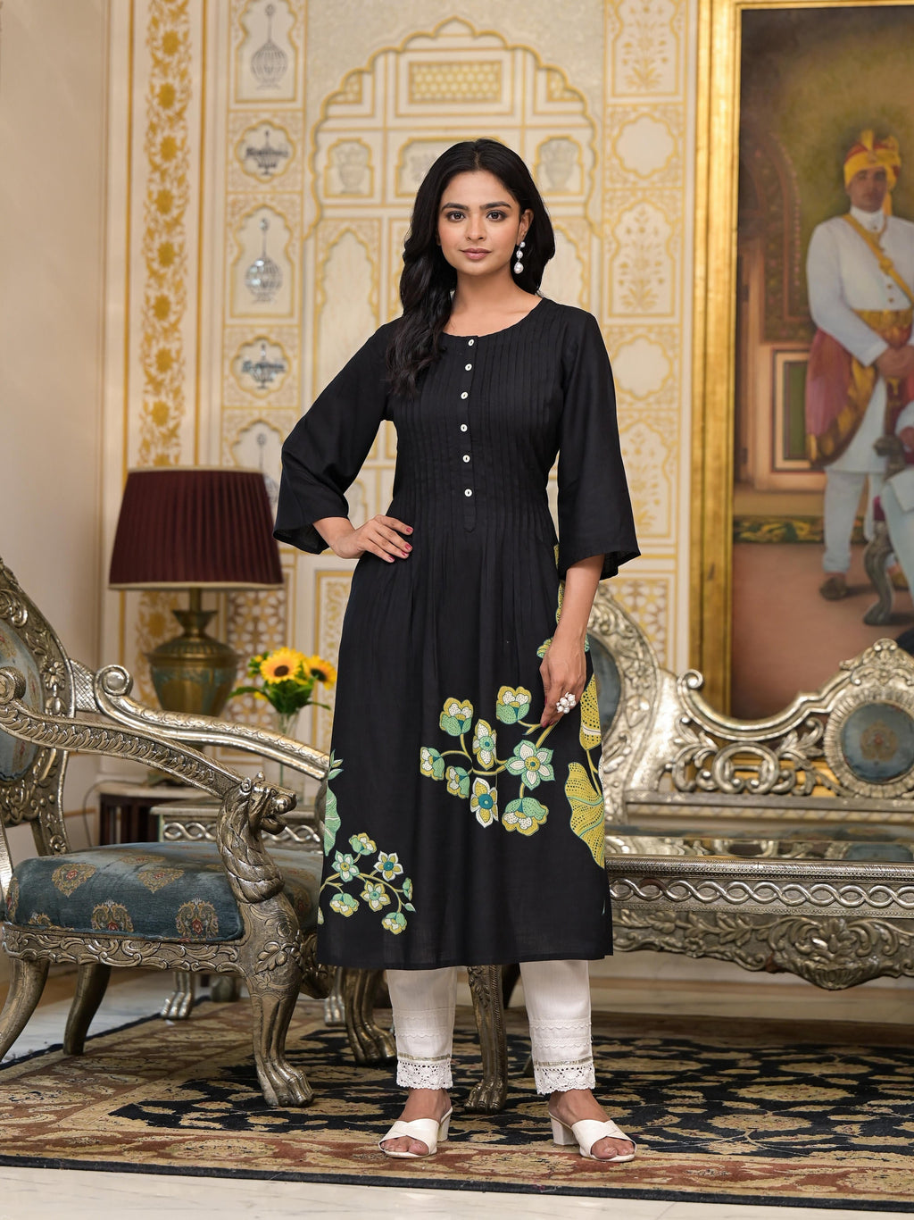 Juniper Women's Black Floral Printed Liva Rayon Kurta With Buttons