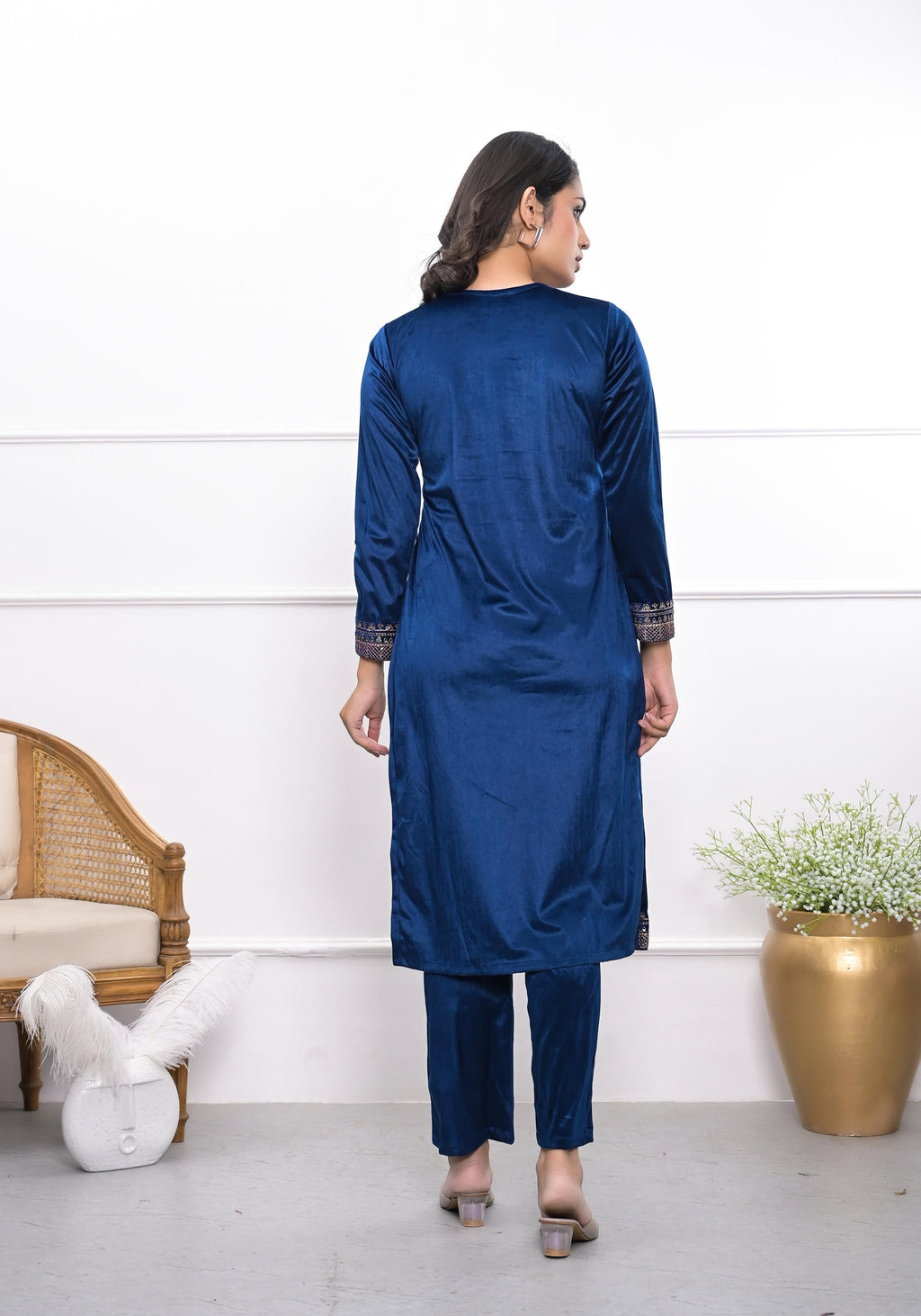 Juniper Women's Velvet Blue Kurta & Pant Set With Thread Work & Sequins