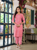 Juniper Women's Peach Floral Printed Cotton Kurta & Pant Set With Lace & Buttons