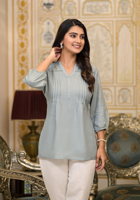 Juniper Women's Grey Solid Rayon Tunic Top With Thread Work
