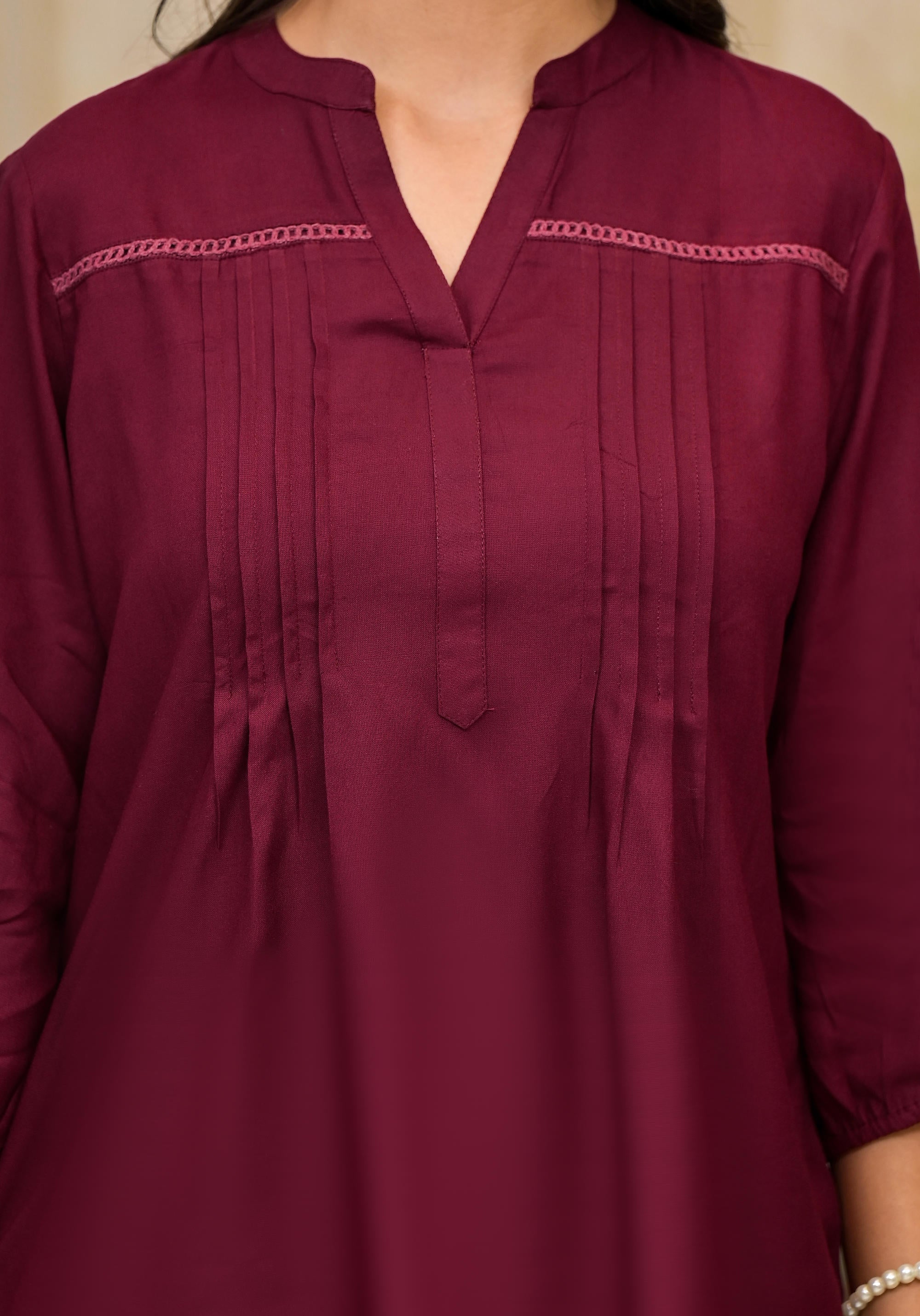 Juniper Women's Wine Solid Rayon Tunic Top With Thread Work