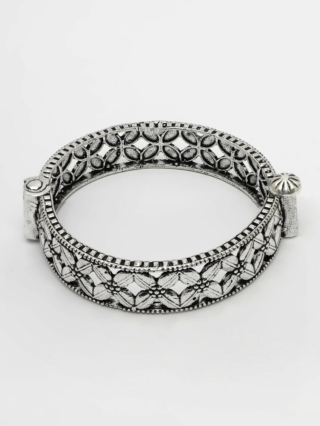 NVR Women's Silver-Toned German Silver Oxidised Kada Bangle - Distacart