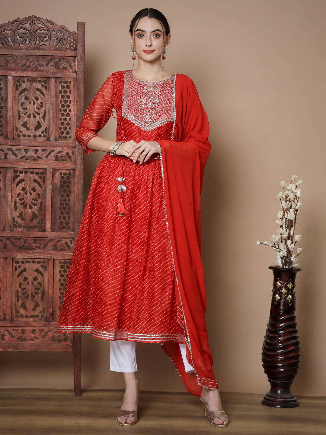 Myshka Women's Red Anarkali Kurta & With Dupatta