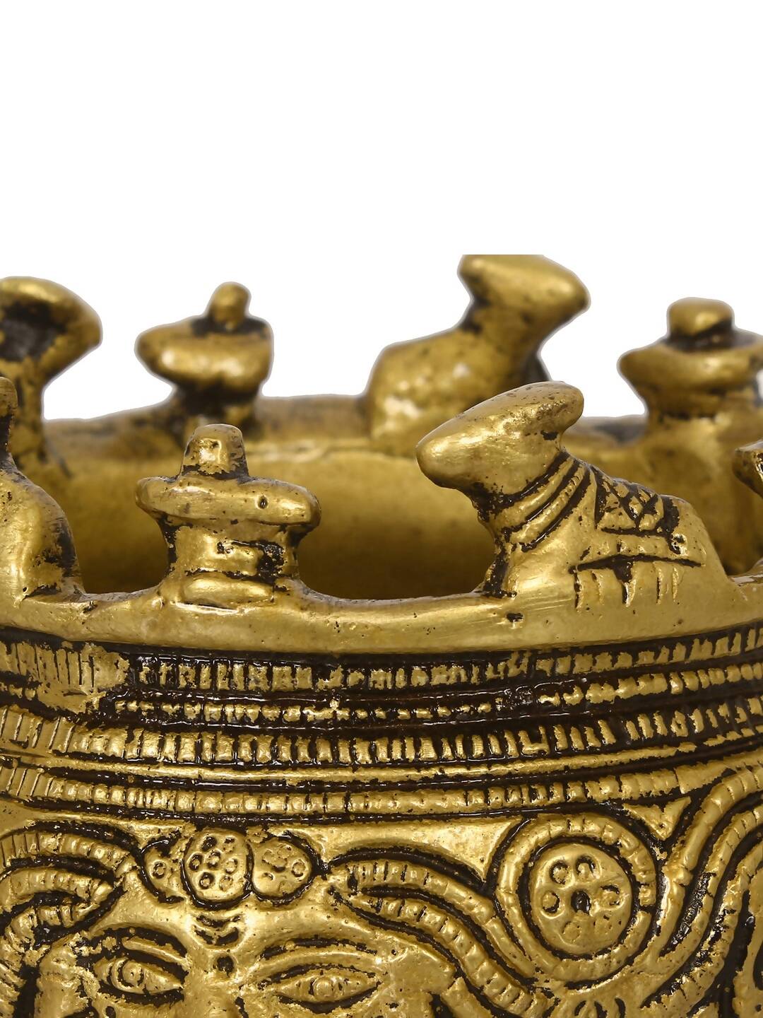 eCraftIndia Gold-Toned Handcrafted Brass Auspicious Nandi Kalash for Religious Offerings