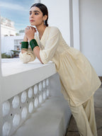 Janasya A-Line Dobby Cotton Cream Self Design V-Neck Tunic & Bottom