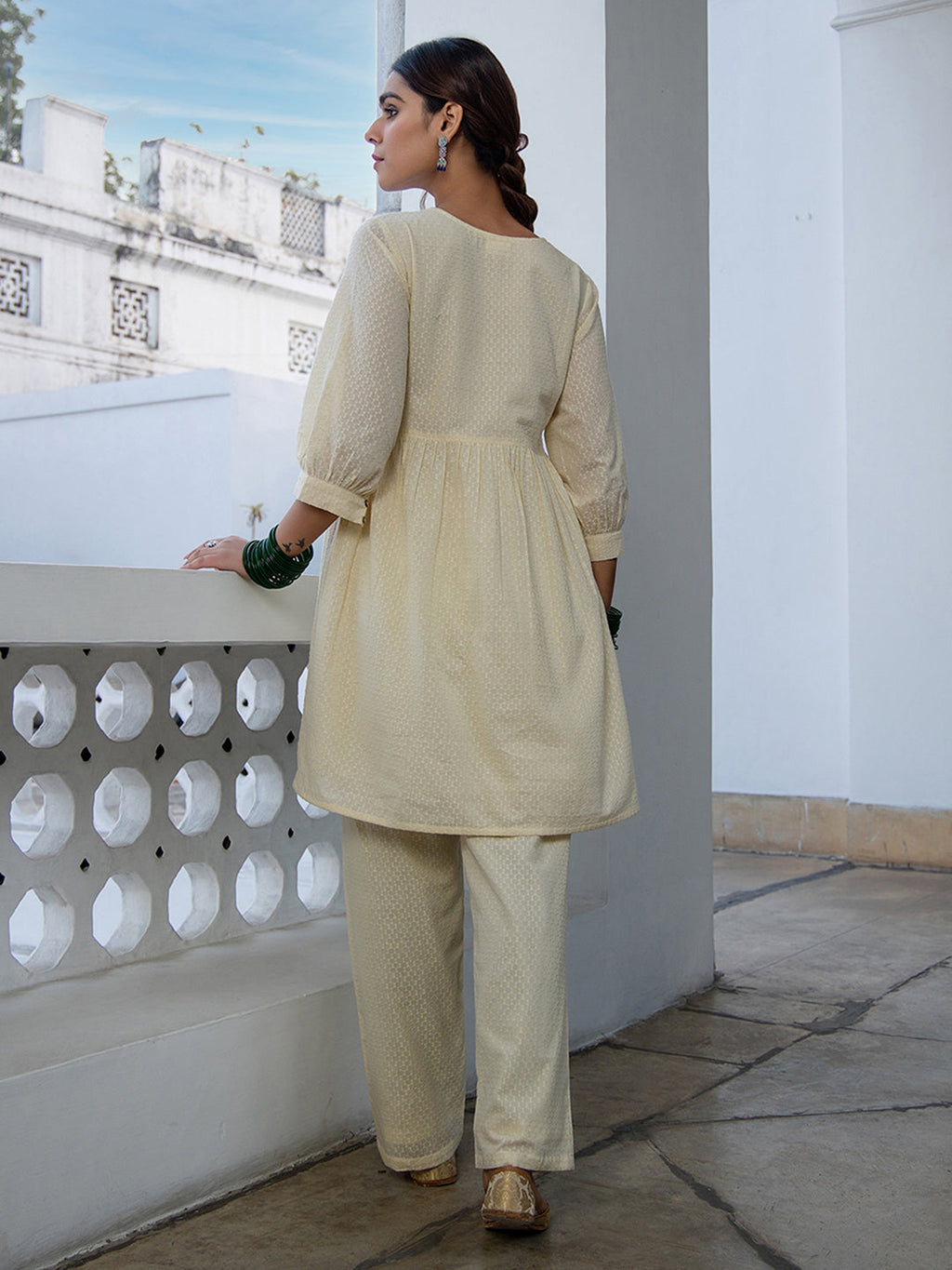 Janasya A-Line Dobby Cotton Cream Self Design V-Neck Tunic & Bottom