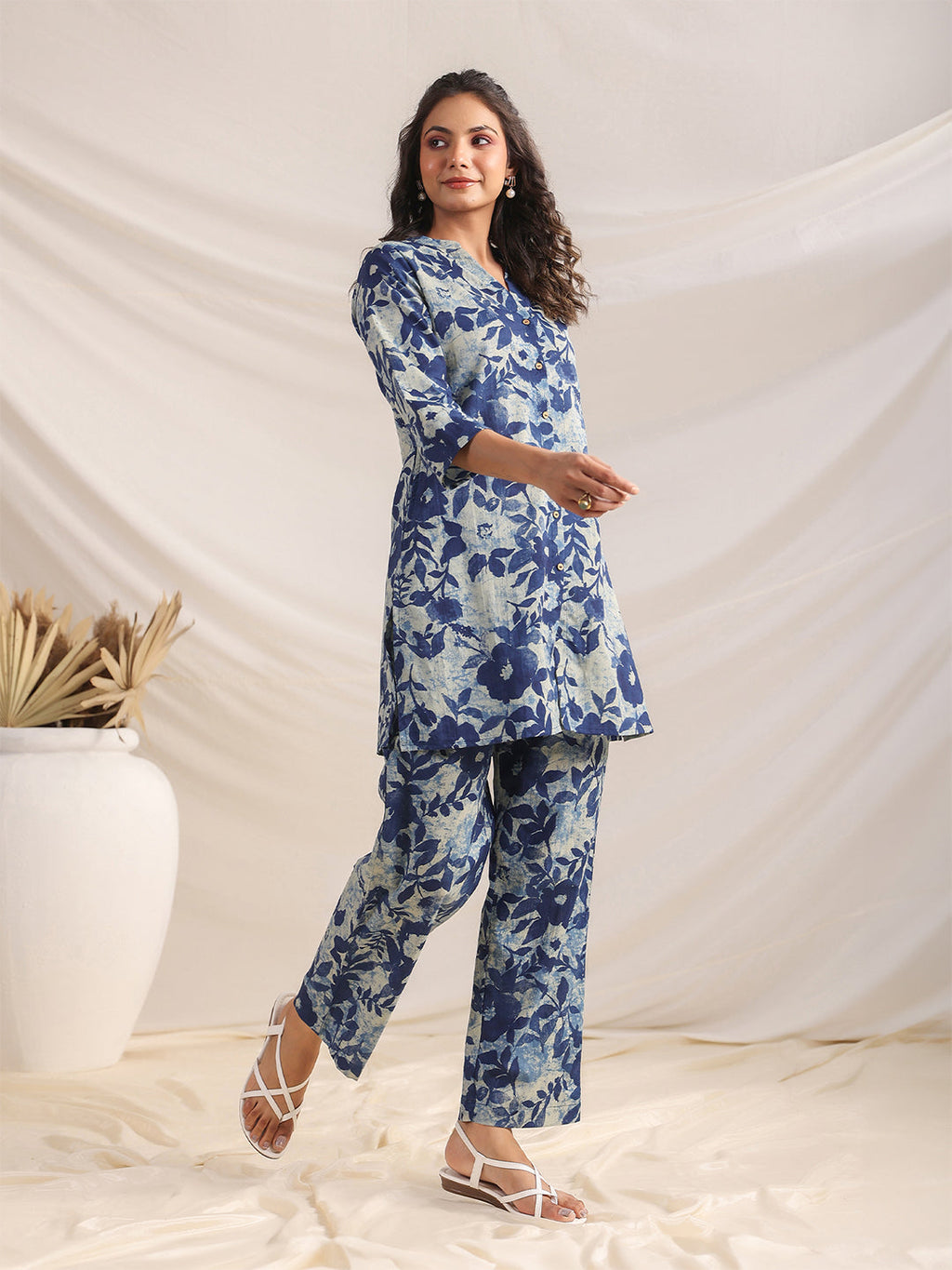 Janasya Dark Cotton Floral Straight Top & Bottom Set - Distacart