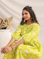 Janasya Bright Cotton Floral Gathered Dress - Distacart