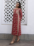 Janasya A-Line Cambric Red Floral Notch Neck Kurta & Bottom