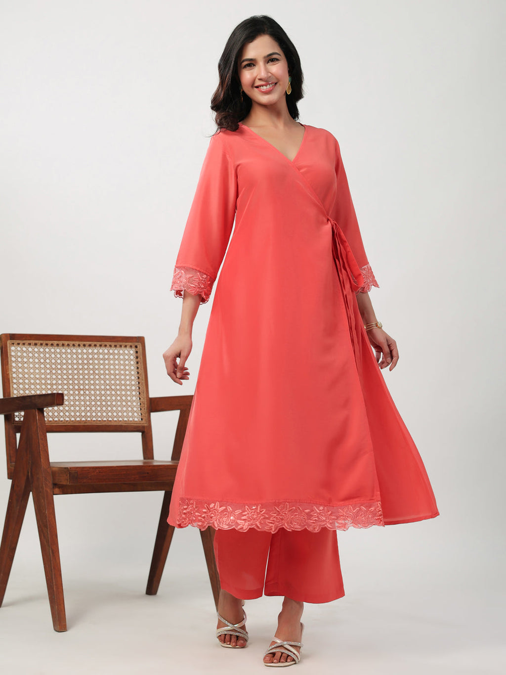 Janasya Angrakha Muslin Peach Solid V-Neck Kurta & Bottom