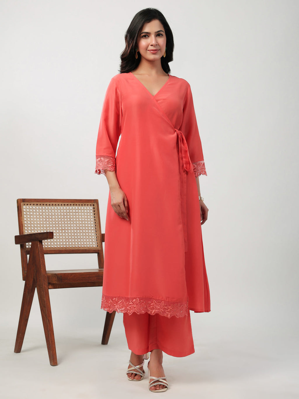 Janasya Angrakha Muslin Peach Solid V-Neck Kurta & Bottom