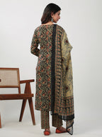 Janasya Straight Cambric Black Batik V-Neck Set