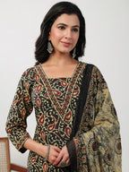 Janasya Straight Cambric Black Batik V-Neck Set