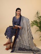 Janasya Straight Cambric Dark Blue Bandhani V-Neck with Band Collar Kurta Set