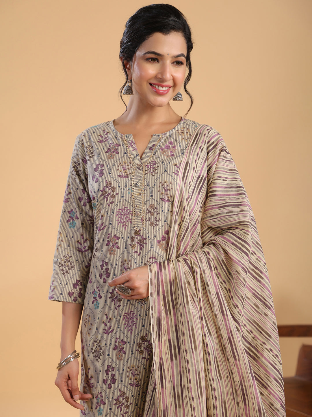 Janasya Regular Cotton Cream Floral Notch Neck Kurta,Bottom & Dupatta