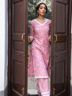 Janasya Pink Cambric Floral Kurta Set