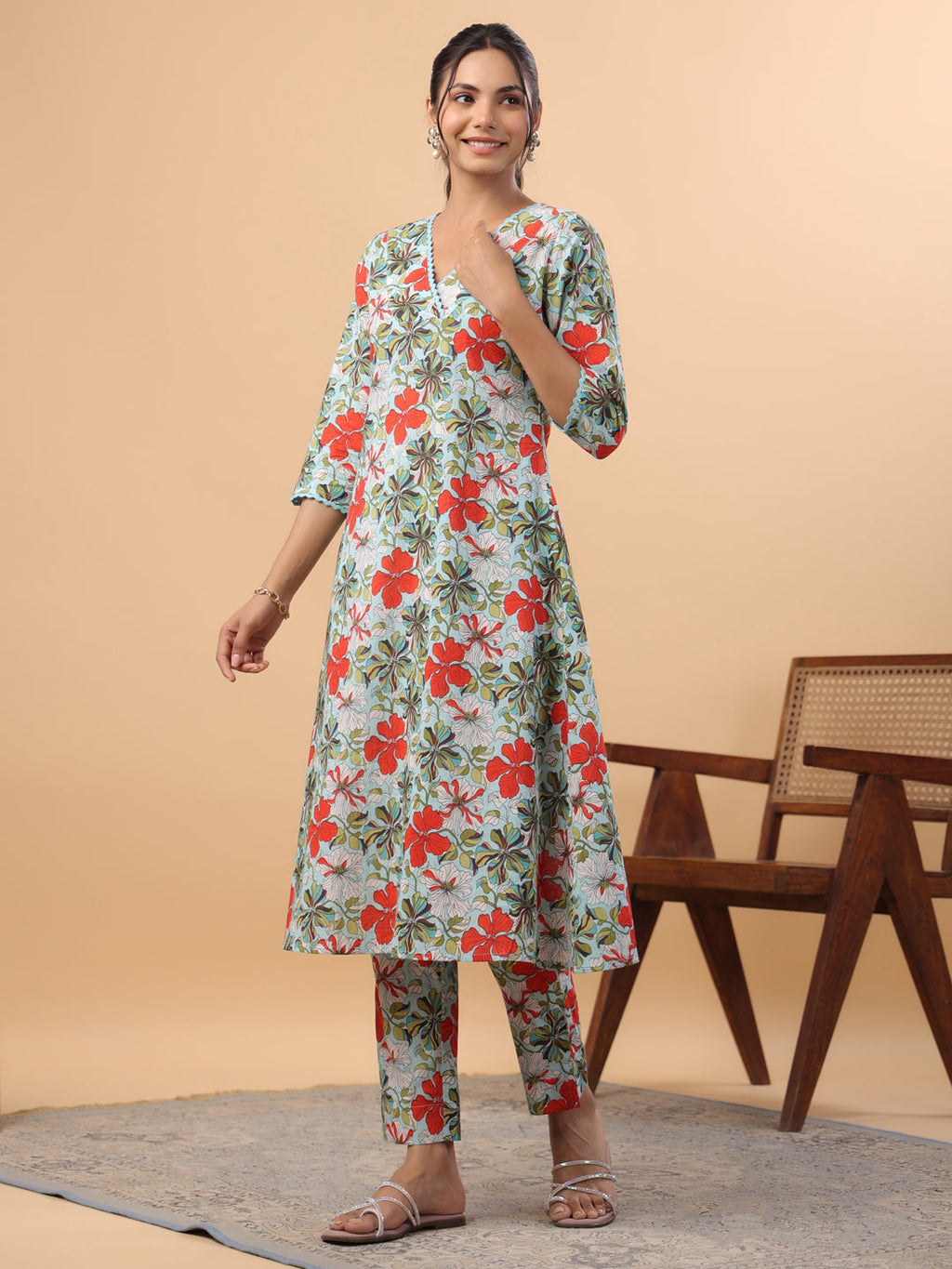 Janasya A-Line Cambric Blue Floral V-Neck Kurta & Bottom