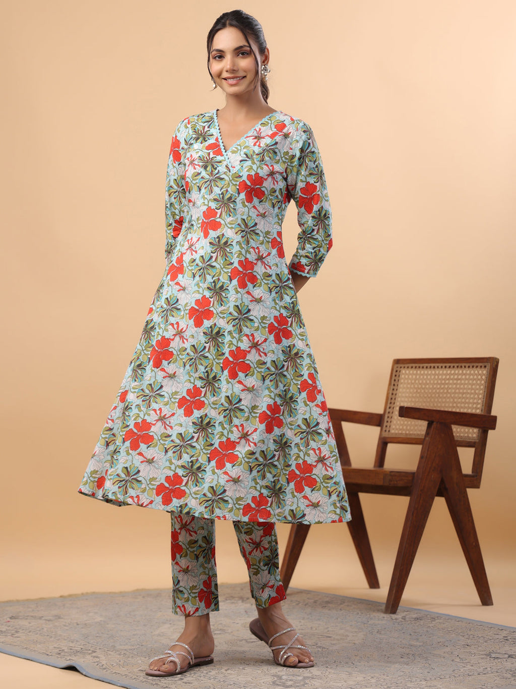 Janasya A-Line Cambric Blue Floral V-Neck Kurta & Bottom