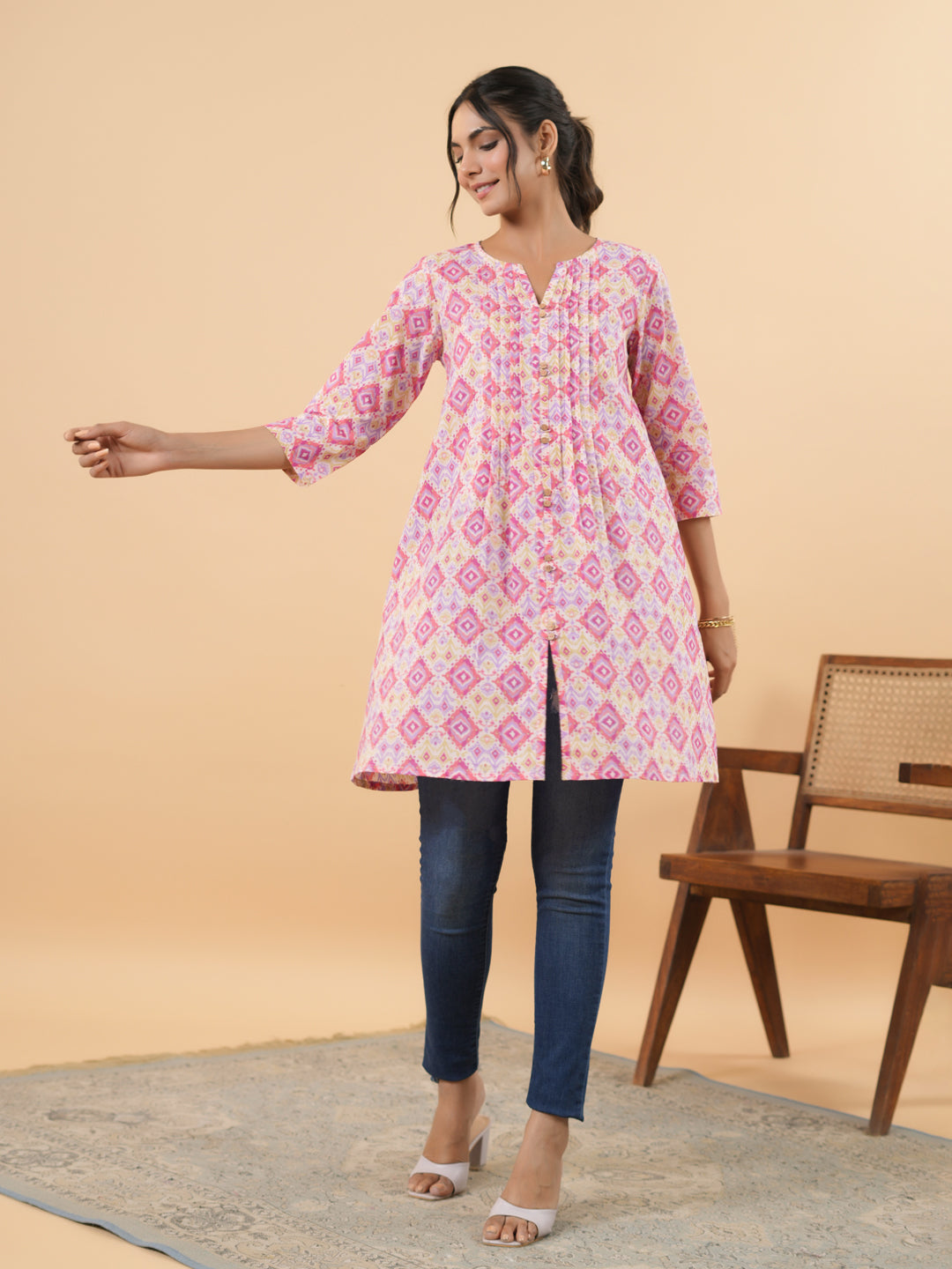 Janasya Pink Cambric Geometric Tunic