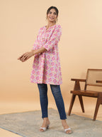 Janasya Pink Cambric Geometric Tunic