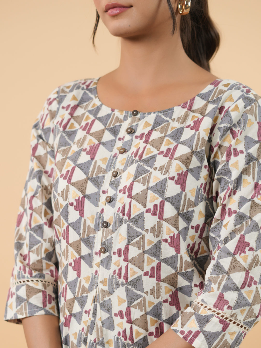 Janasya Regular Cambric Off White Gemometric Round Neck Tunic