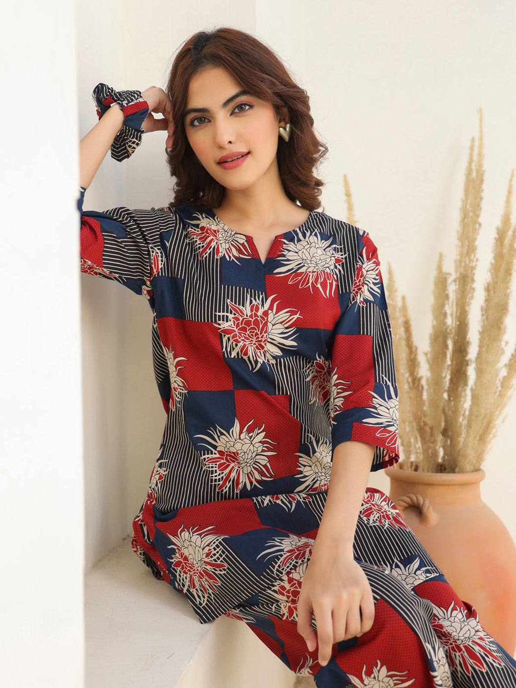 Janasya Dark Cotton Geometric Straight Top & Bottom Set - Distacart