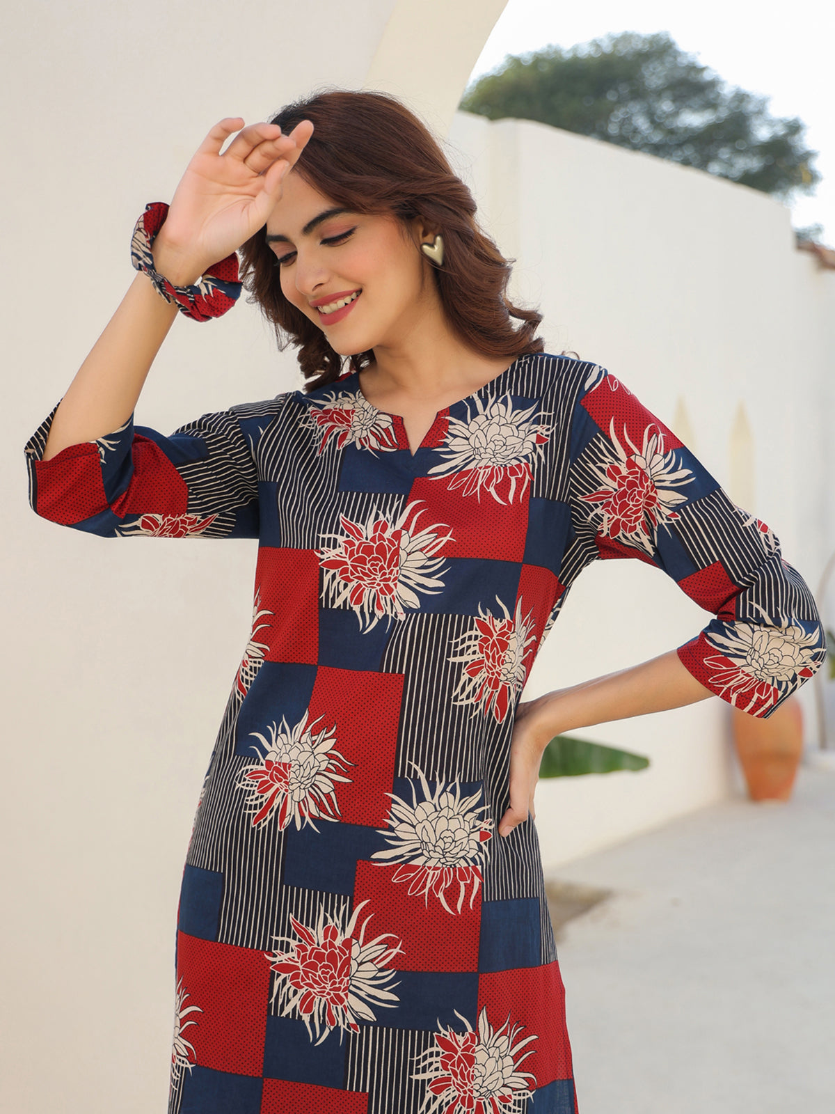 Janasya Dark Cotton Geometric Straight Top & Bottom Set - Distacart