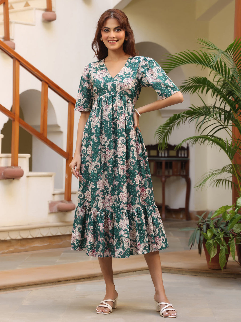 Janasya Dark Cotton Floral Tiered Dress - Distacart