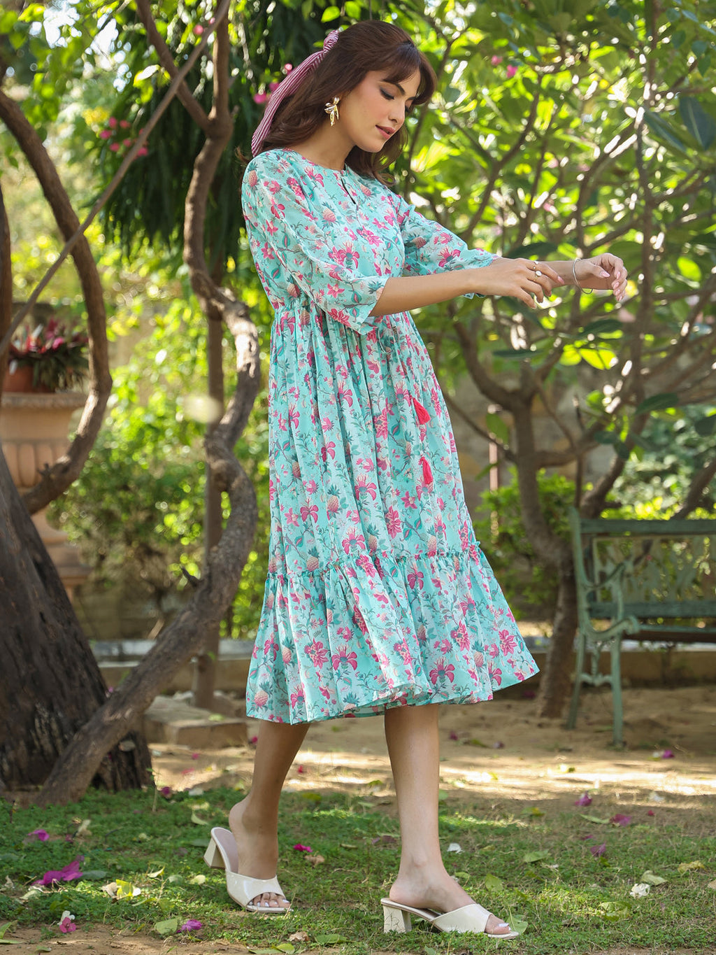 Janasya Bright Georgette Floral Tiered Dress - Distacart