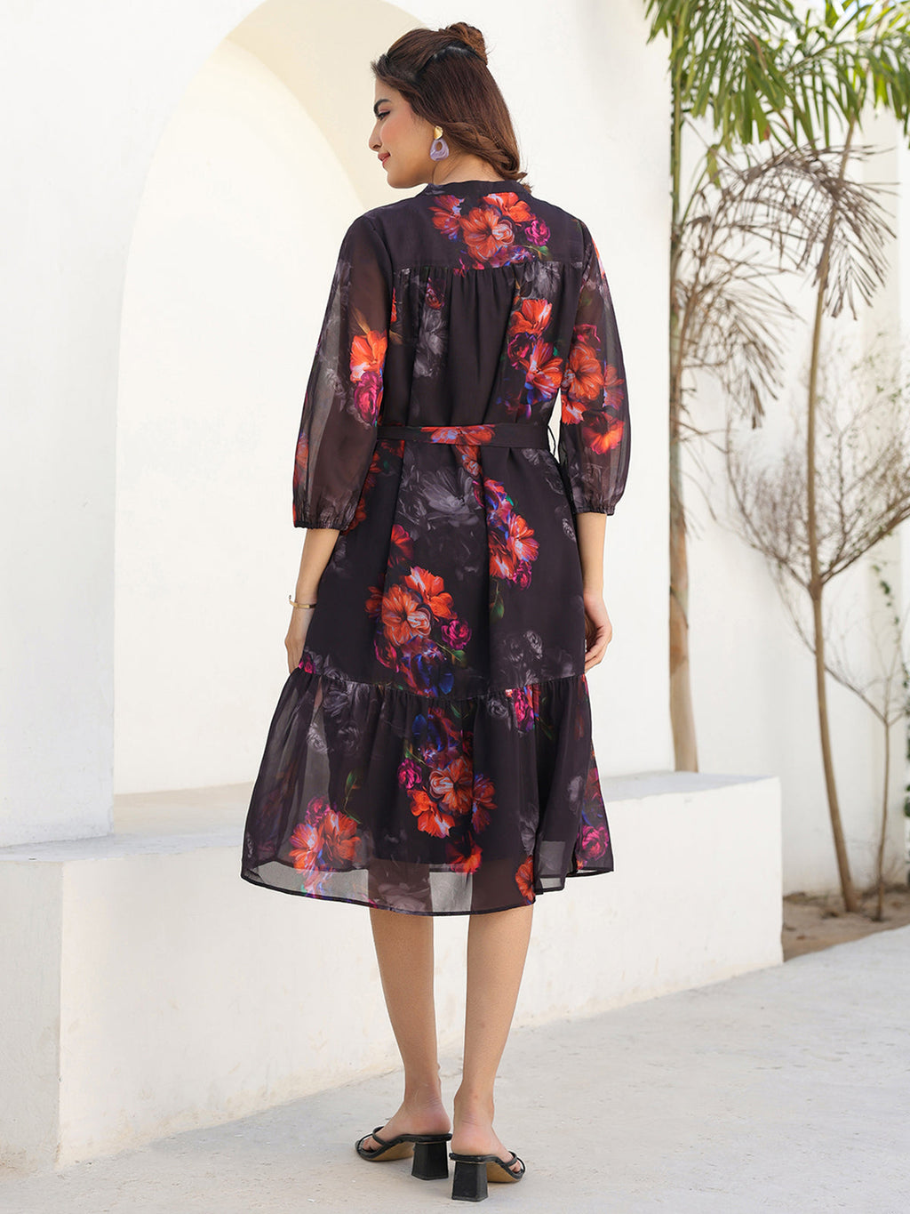 Janasya Dark Georgette Floral Tiered Dress - Distacart