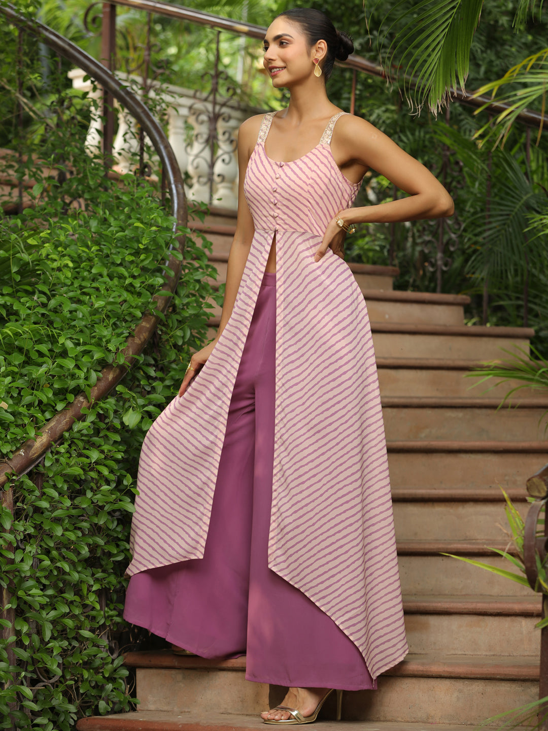 Janasya Light Georgette Striped Asymmetric Kurta Set - Distacart