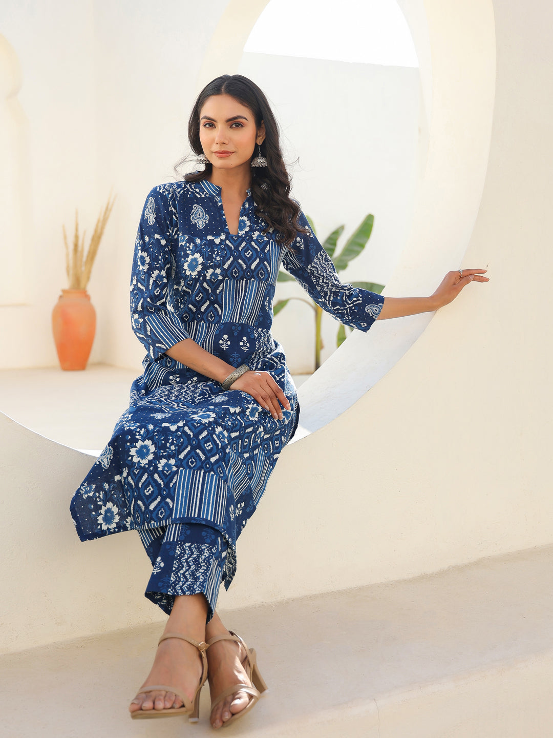 Janasya Dark Cotton Ethnic Motifs Straight Kurta Set - Distacart