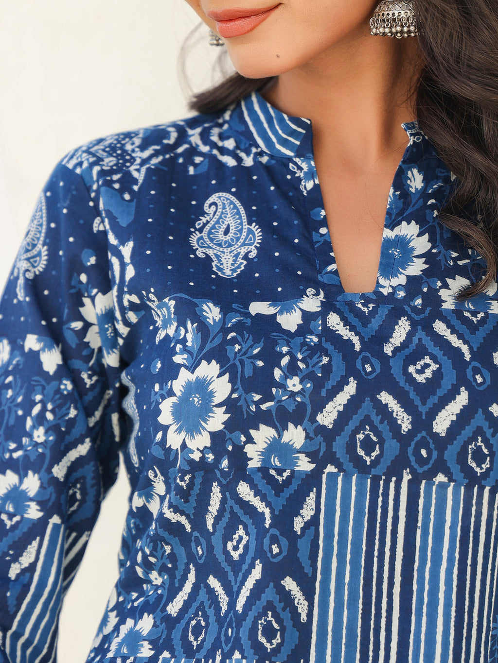 Janasya Dark Cotton Ethnic Motifs Straight Kurta Set - Distacart